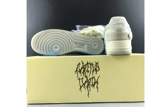 CN2405-902 Scott  FORCE 1 NIKE AIR  White Travis x Grey 0204